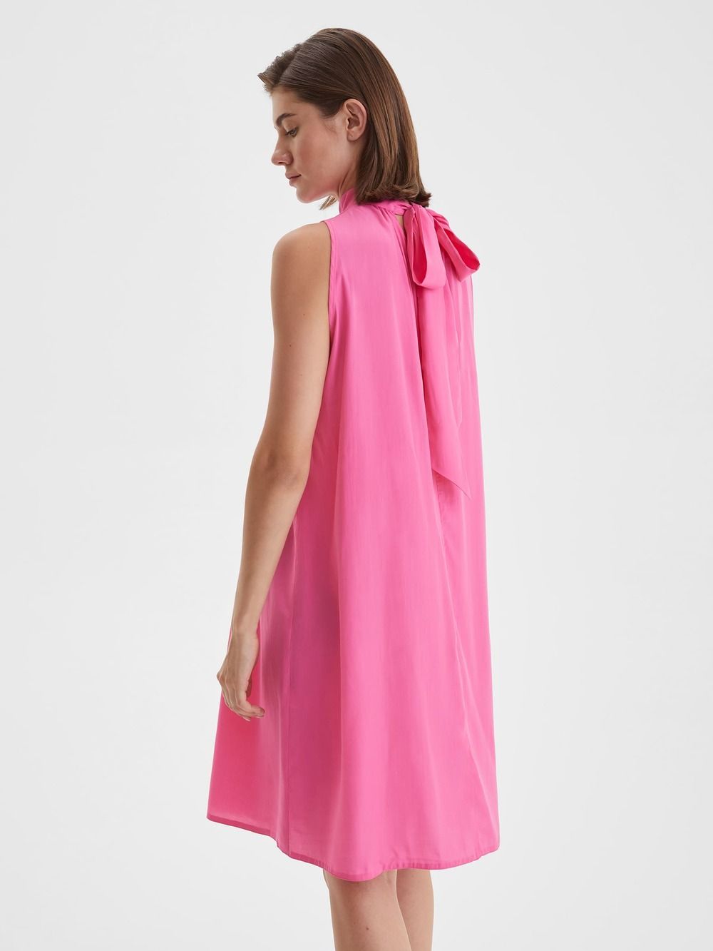 Платье из летящей ткани с завязками, фуксия
