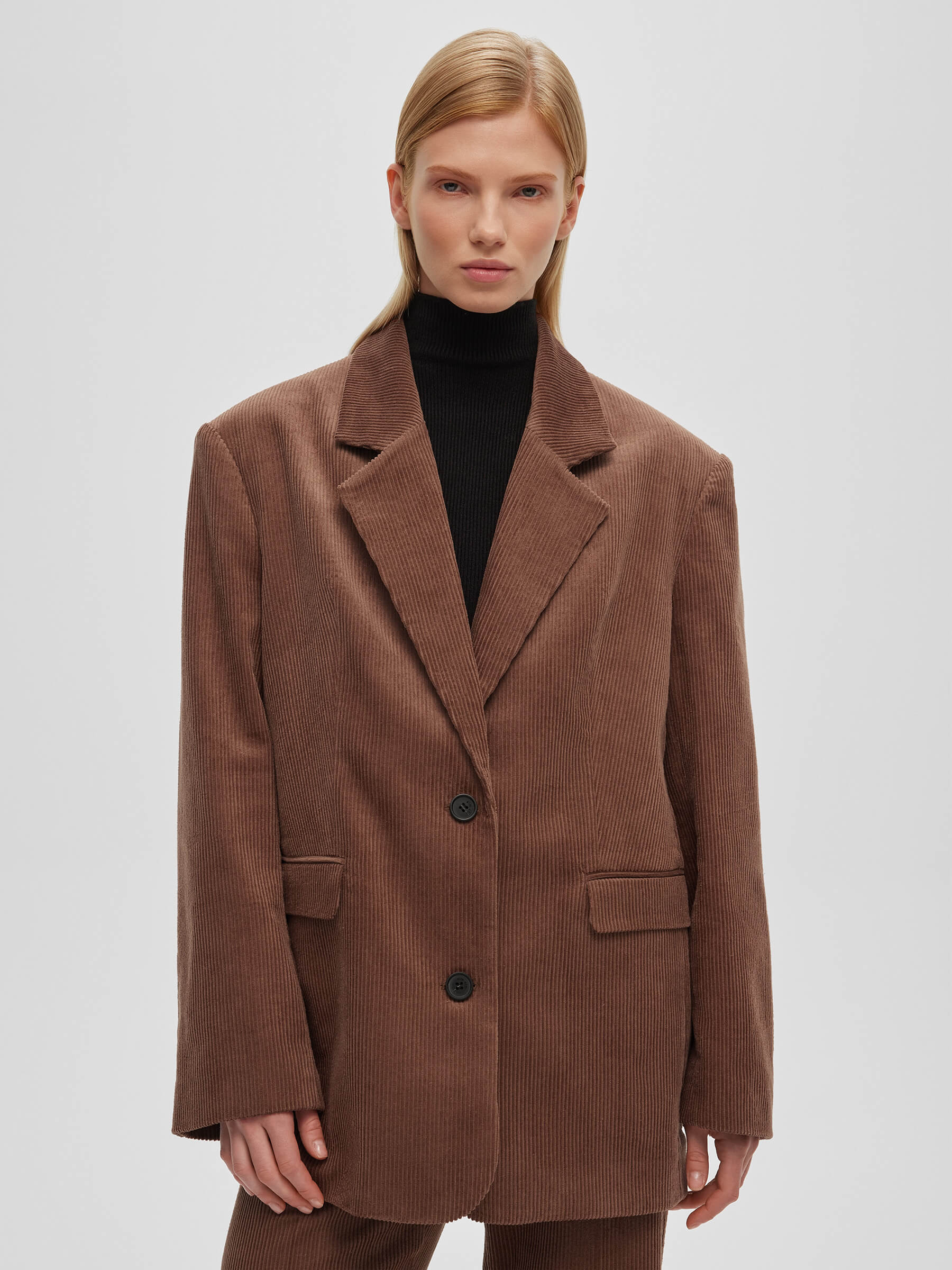 

Жакет однобортный из вельвета 0211 M/L, песочный