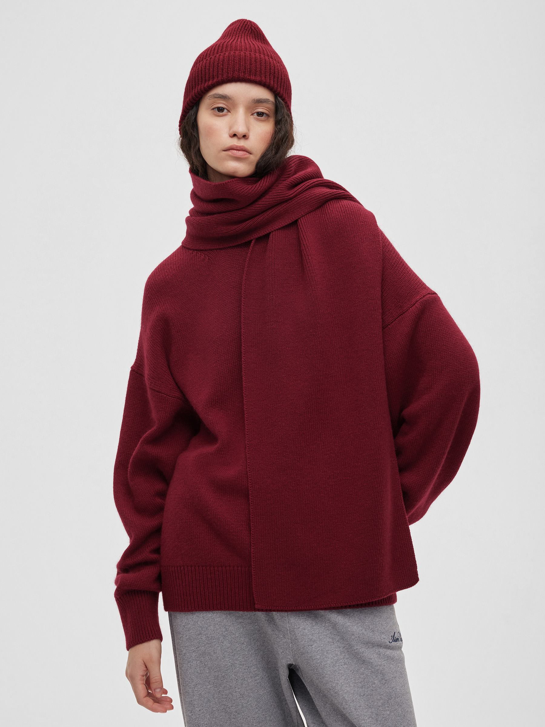 

Шарф гладкой вязки с ангорой, бордовый