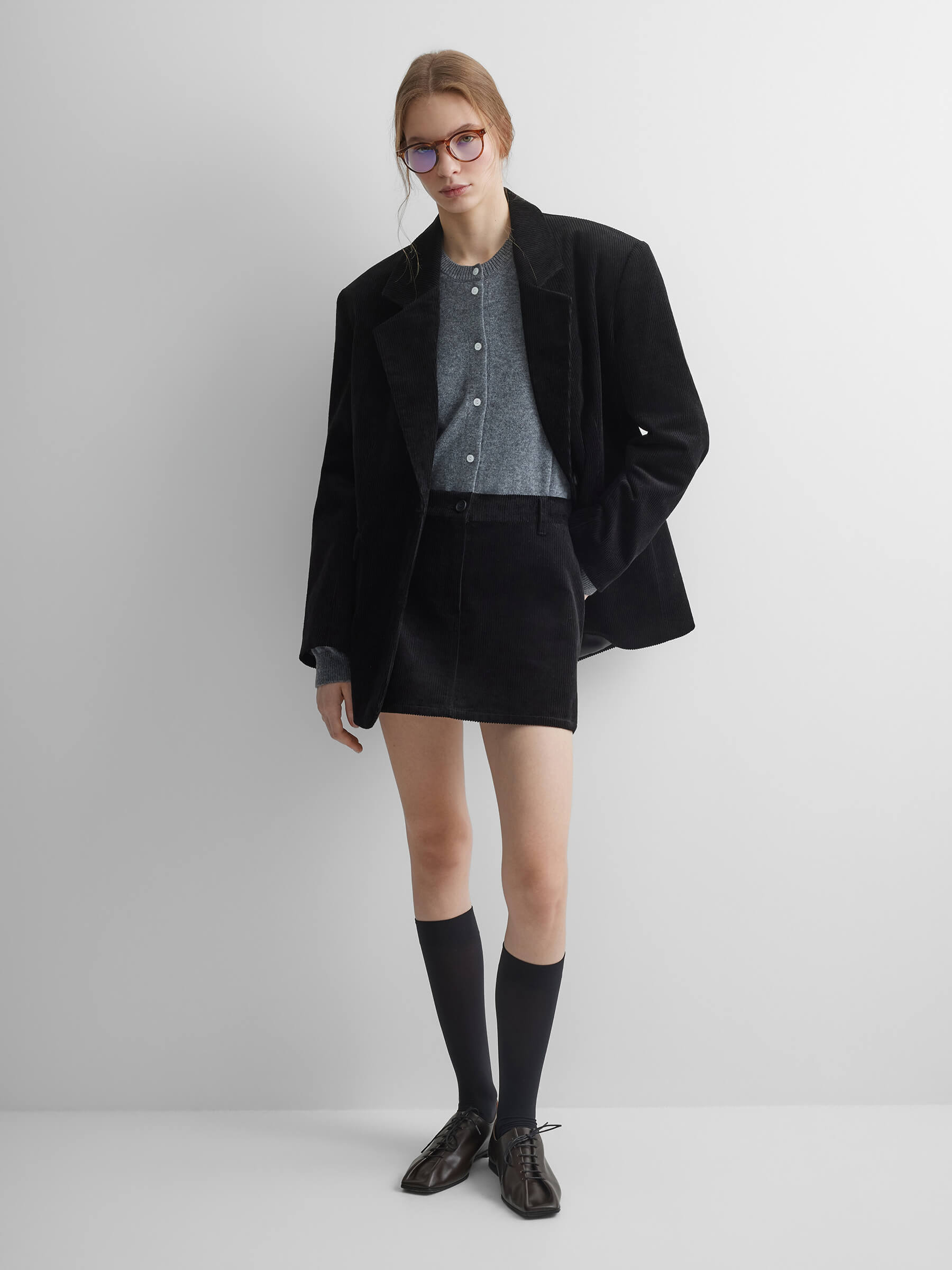 

Юбка-мини из вельвета, цвет – черный