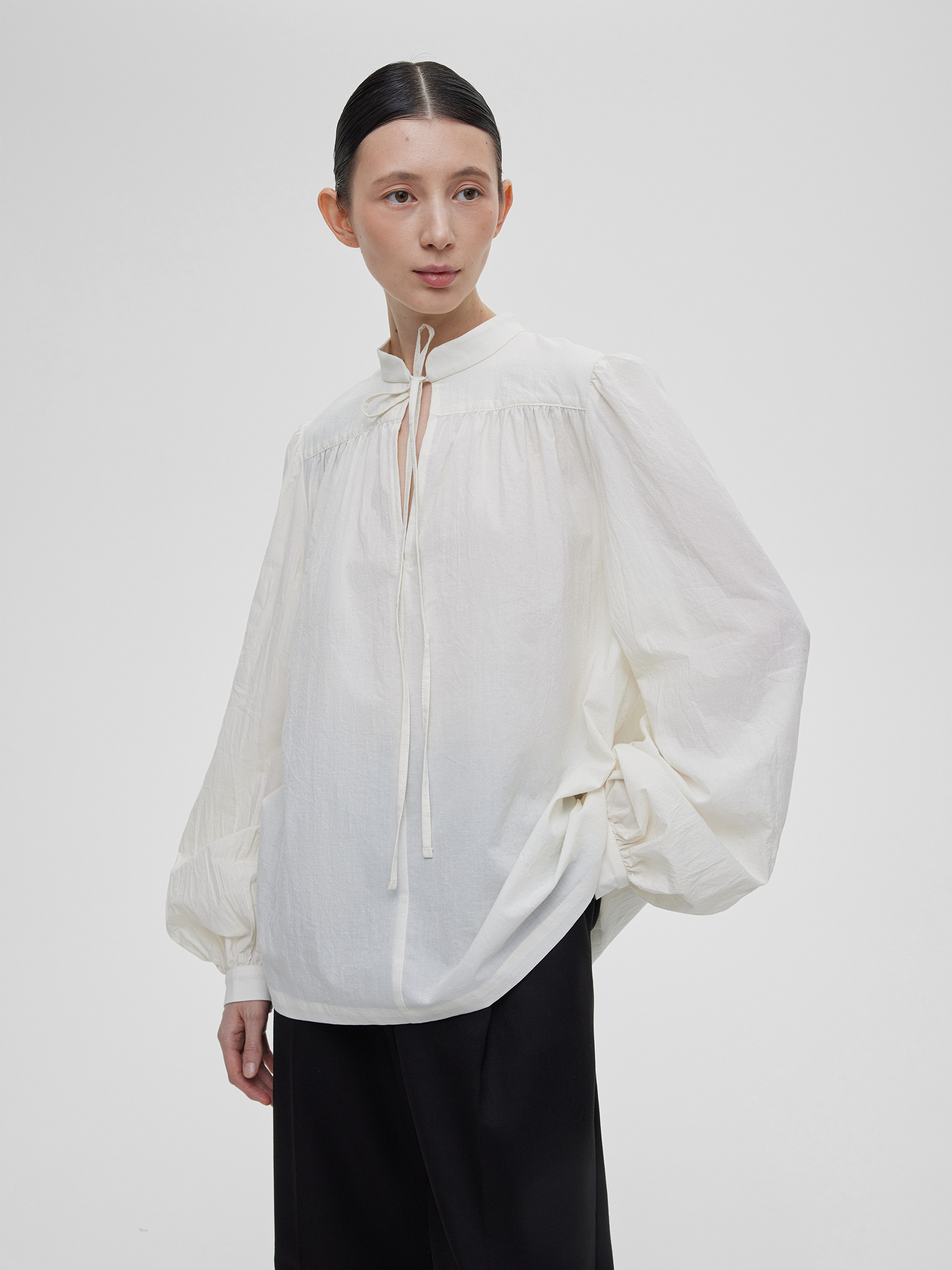 

Блуза из натуральных материалов. Создайте гардероб с Aim clo., Молочный