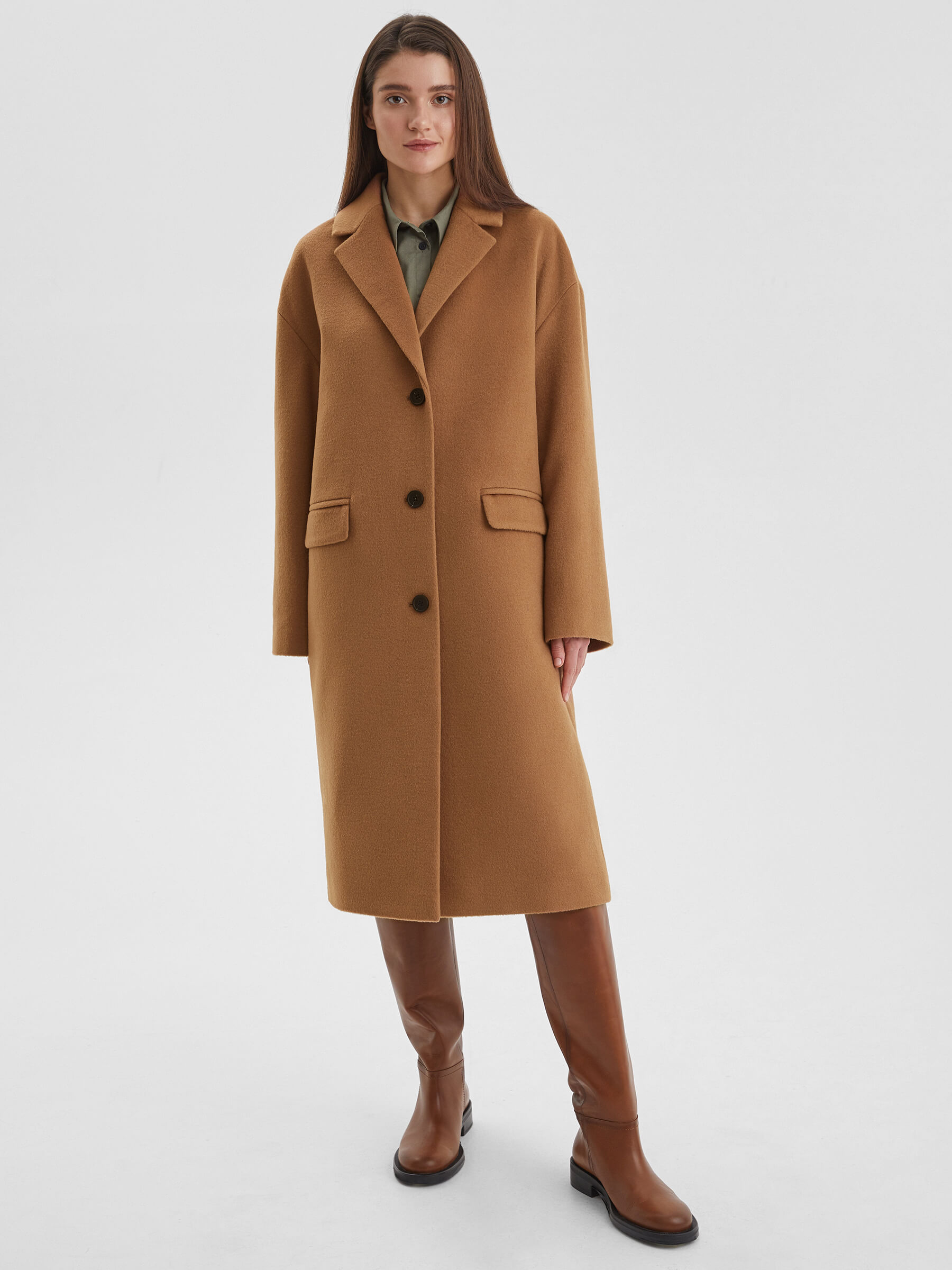 Пальто женское оверсайз однобортное прямое, цвет – кэмел женское однобортное пальто с отложным воротником длинным рукавом