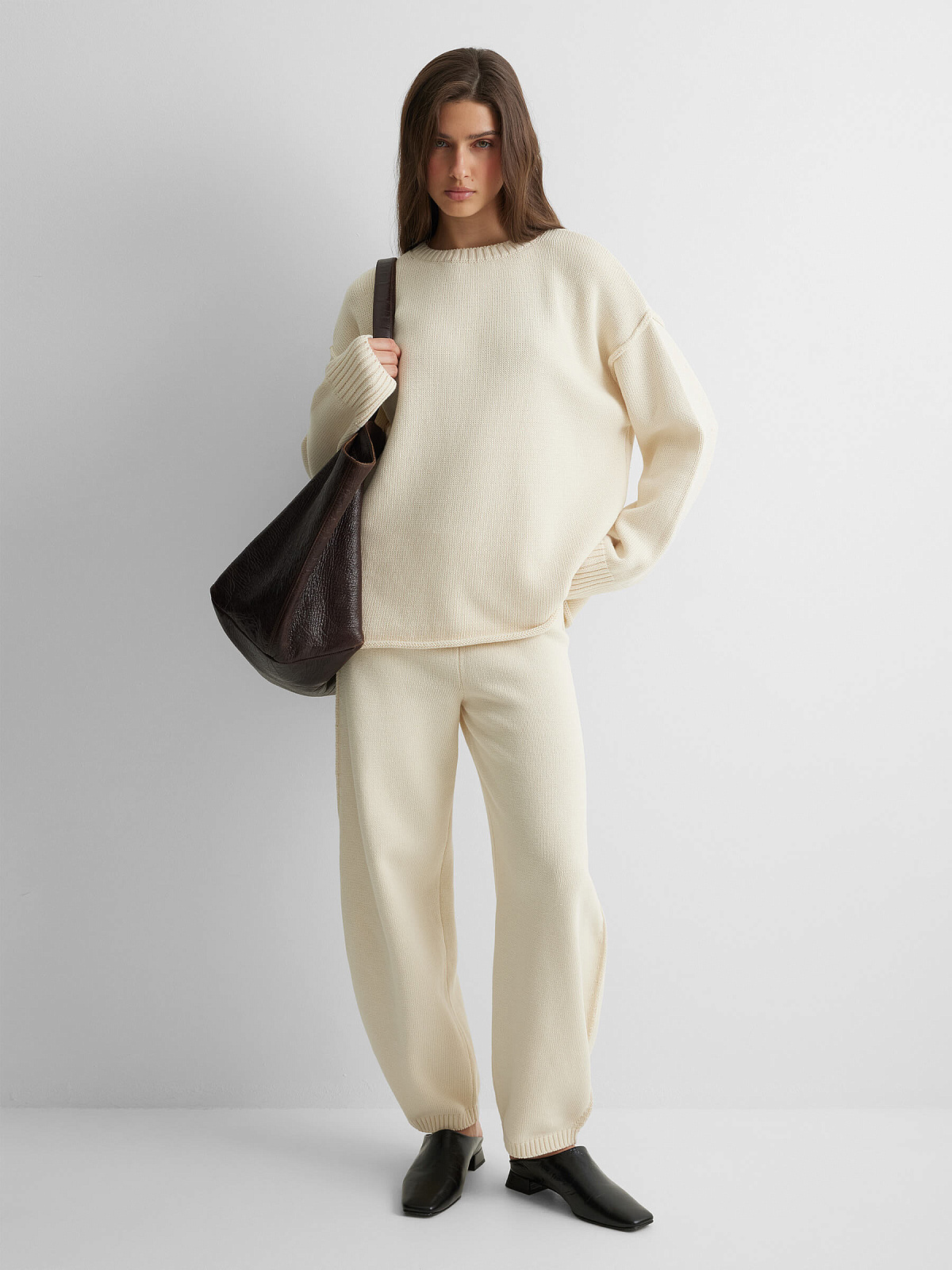 Брюки объемные из 100% хлопка, молочный