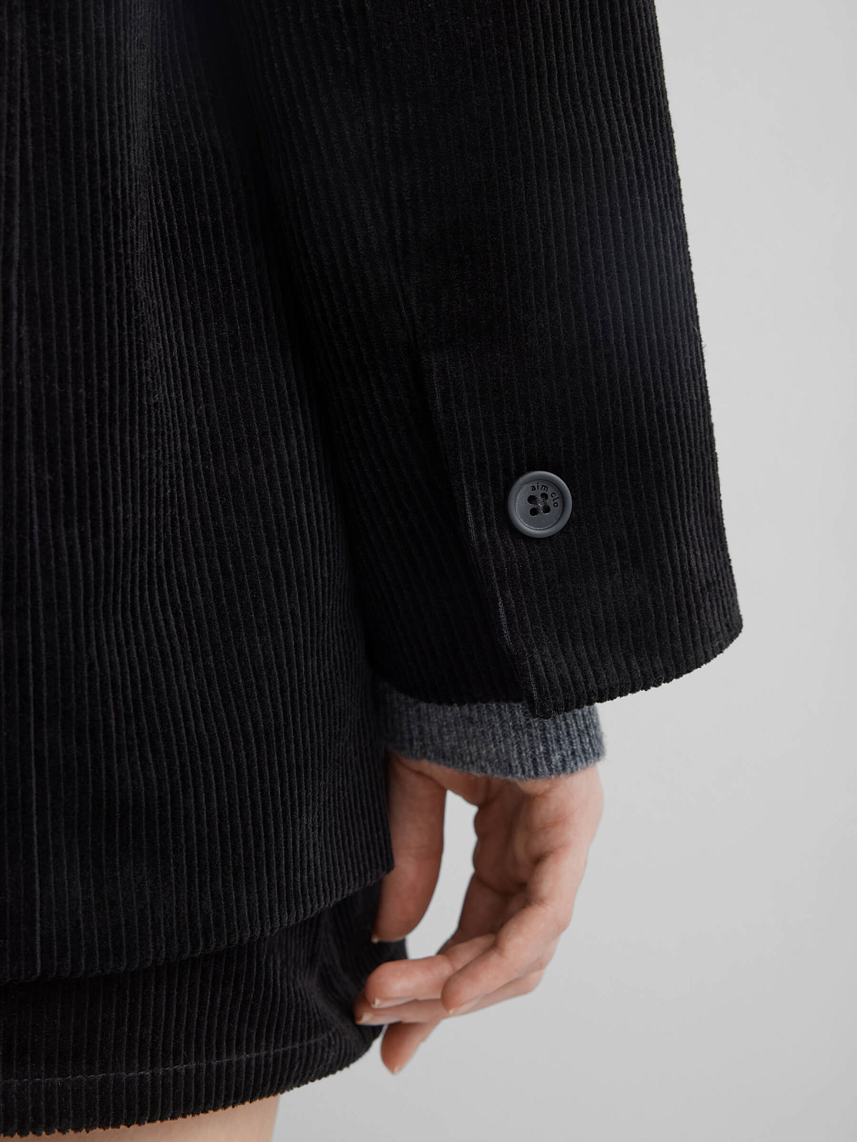 Жакет однобортный из вельвета 0211, черный