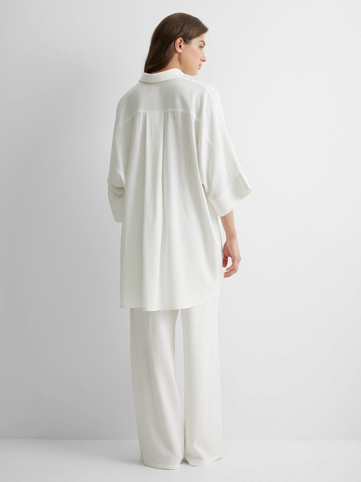 Костюм изо льна 0222, белый