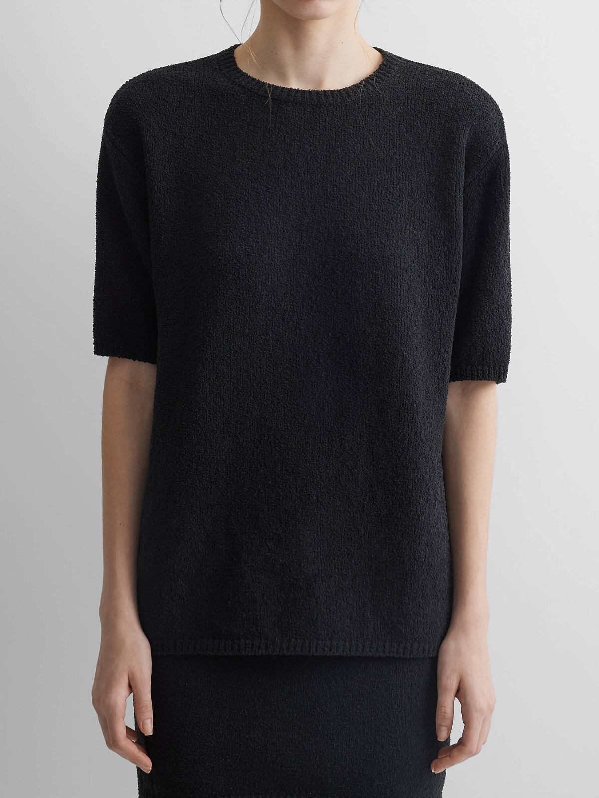 Джемпер с коротким рукавом из хлопка букле, черный