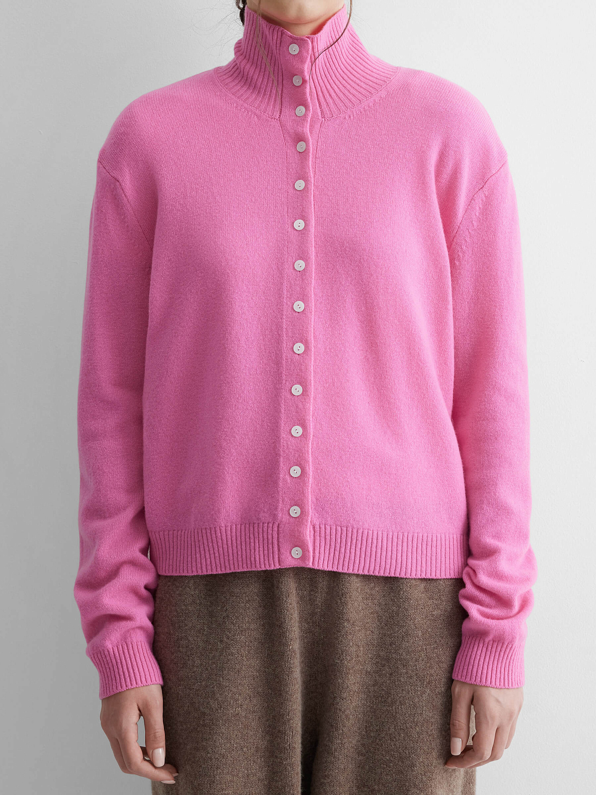 Кардиган с высоким воротником из 100% мериноса, розовый