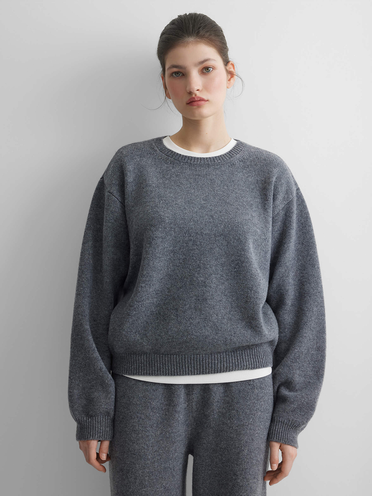 Джемпер свободного кроя из 100% мериноса, серый