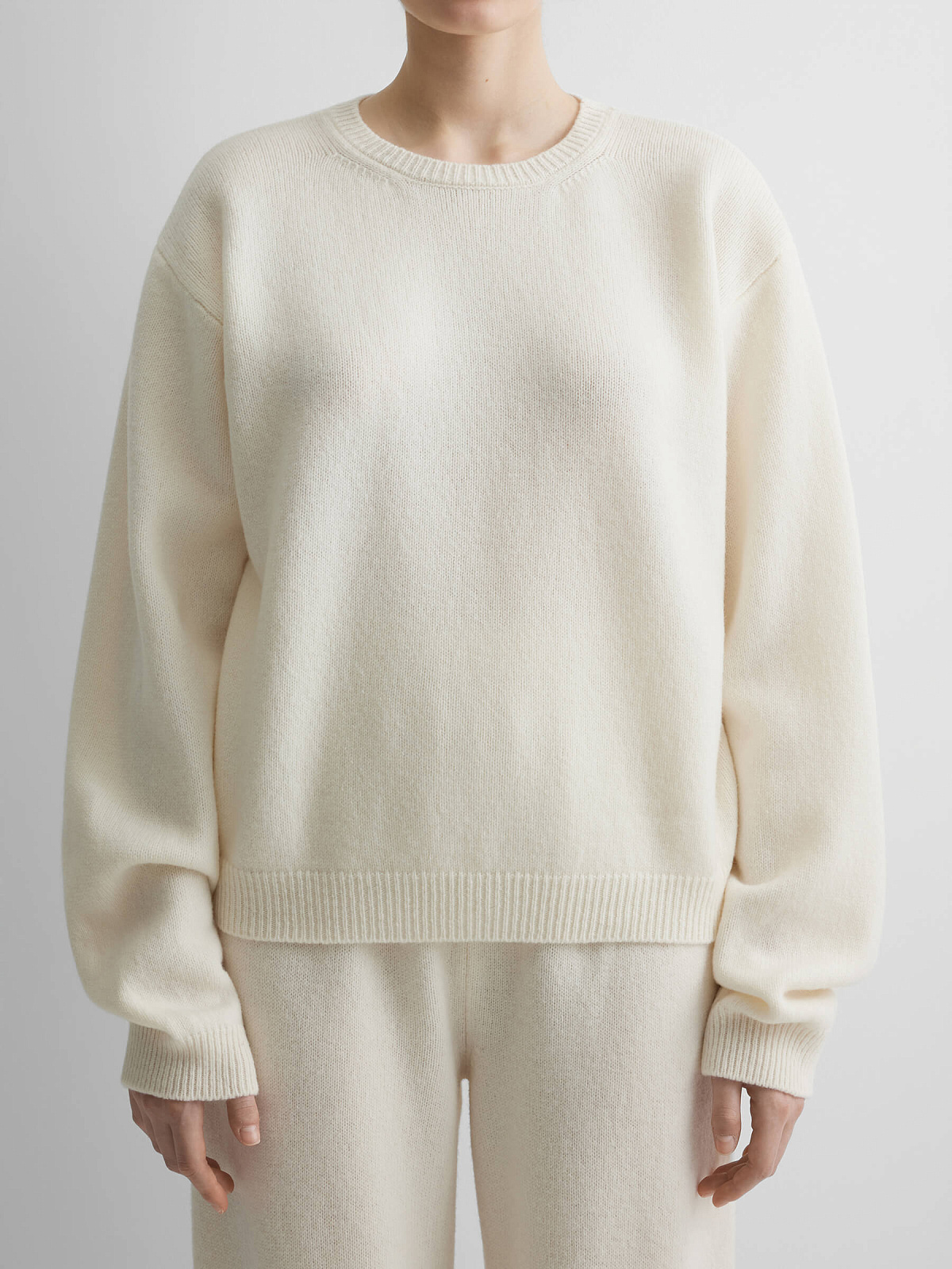 Джемпер свободного кроя из 100% мериноса, молочный