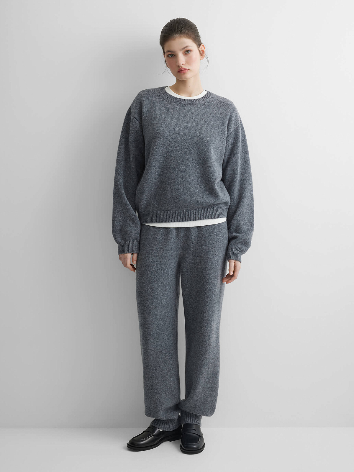 Джемпер свободного кроя из 100% мериноса, серый
