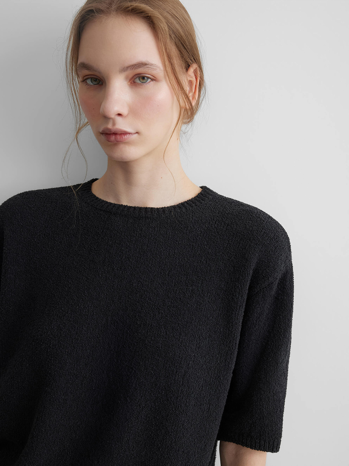 Джемпер с коротким рукавом из хлопка букле, черный