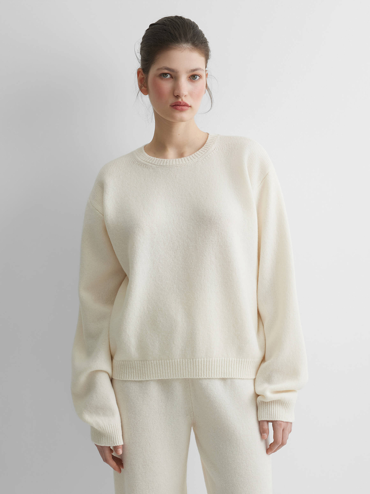 Джемпер свободного кроя из 100% мериноса, молочный