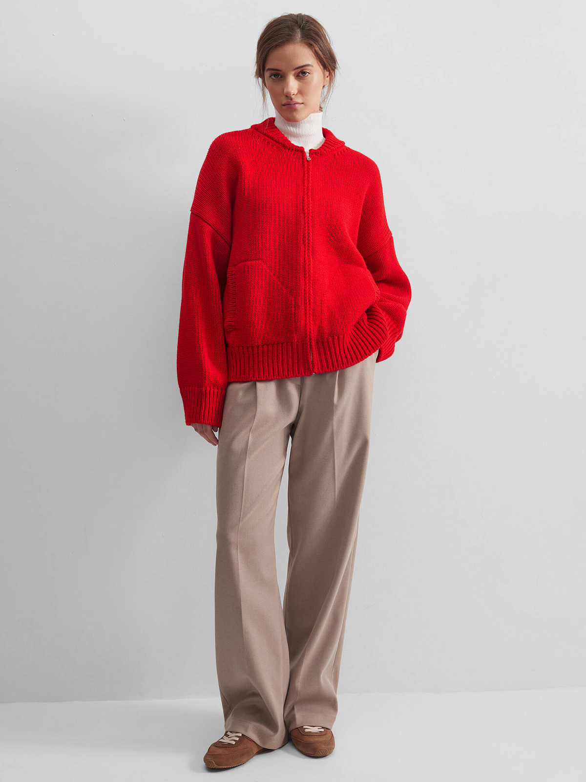 Вязаный бомбер, красный