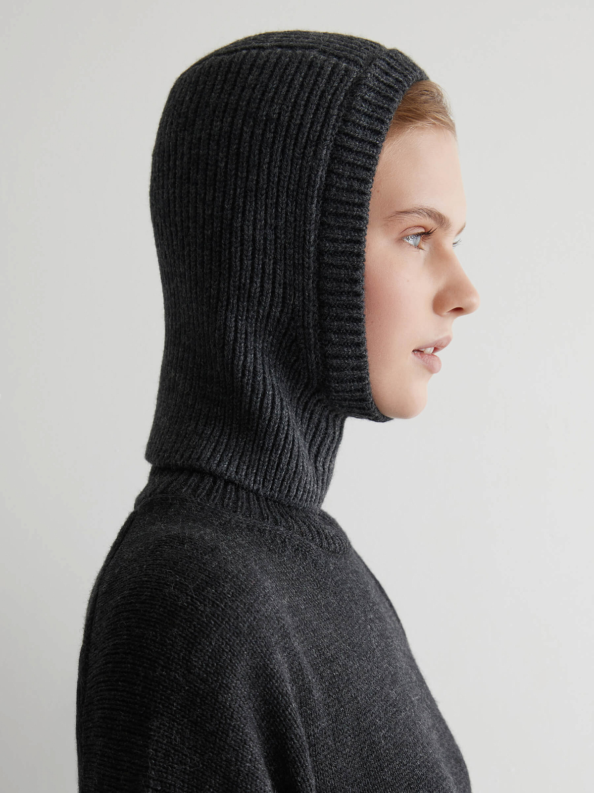 Капор из шерсти, антрацит