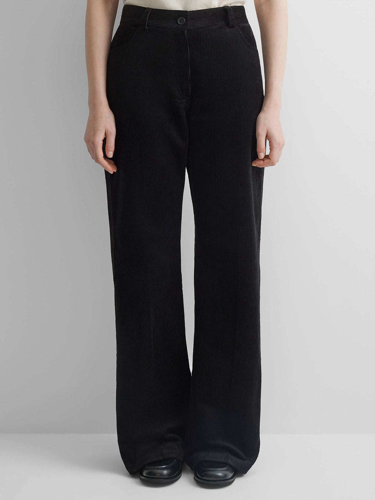 Брюки клеш из вельвета 0131, черный