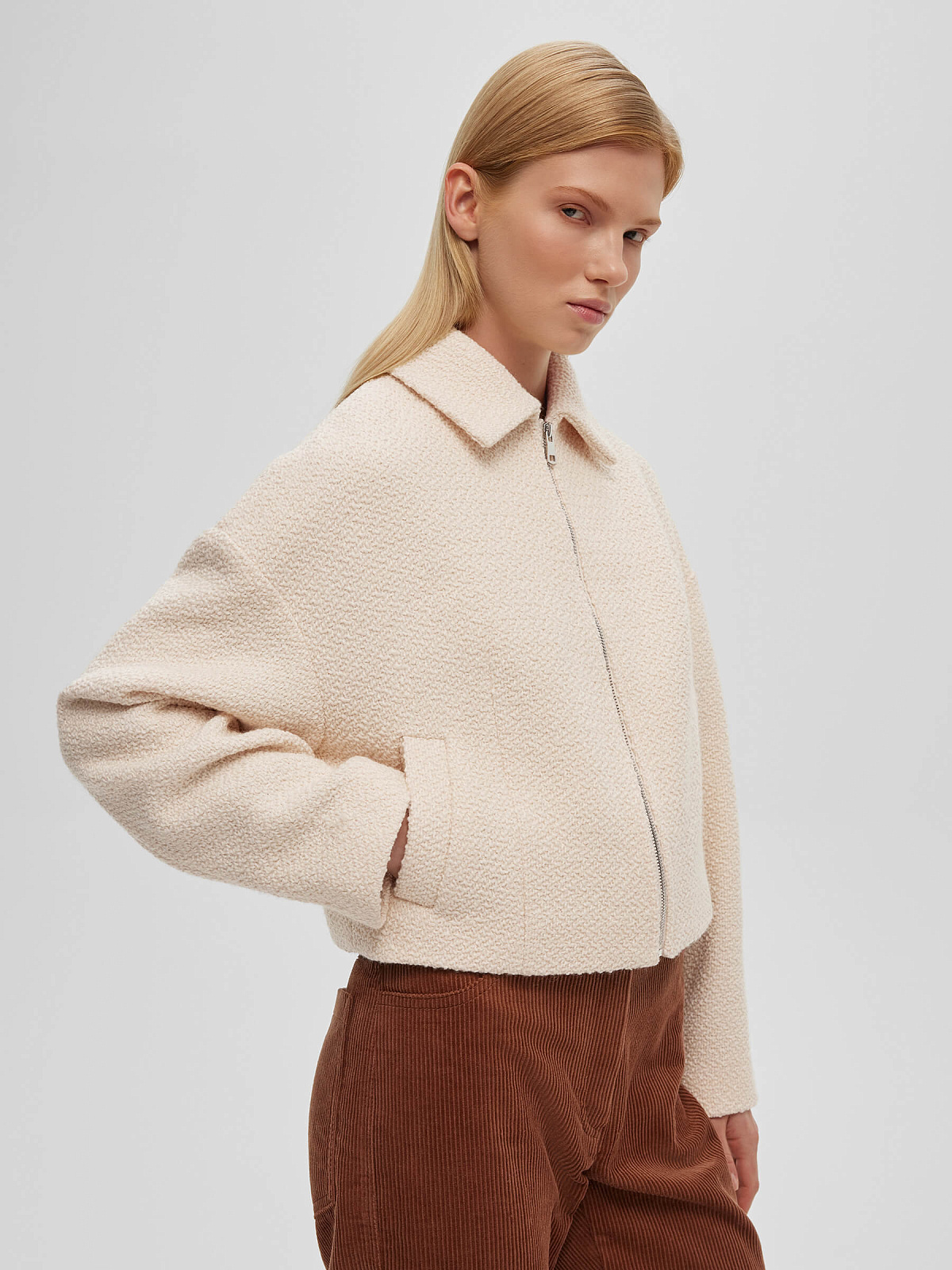 Жакет из шерсти букле 0208, молочный