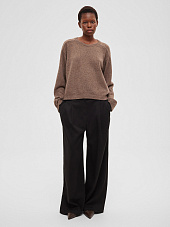 Брюки широкие с защипами, черный