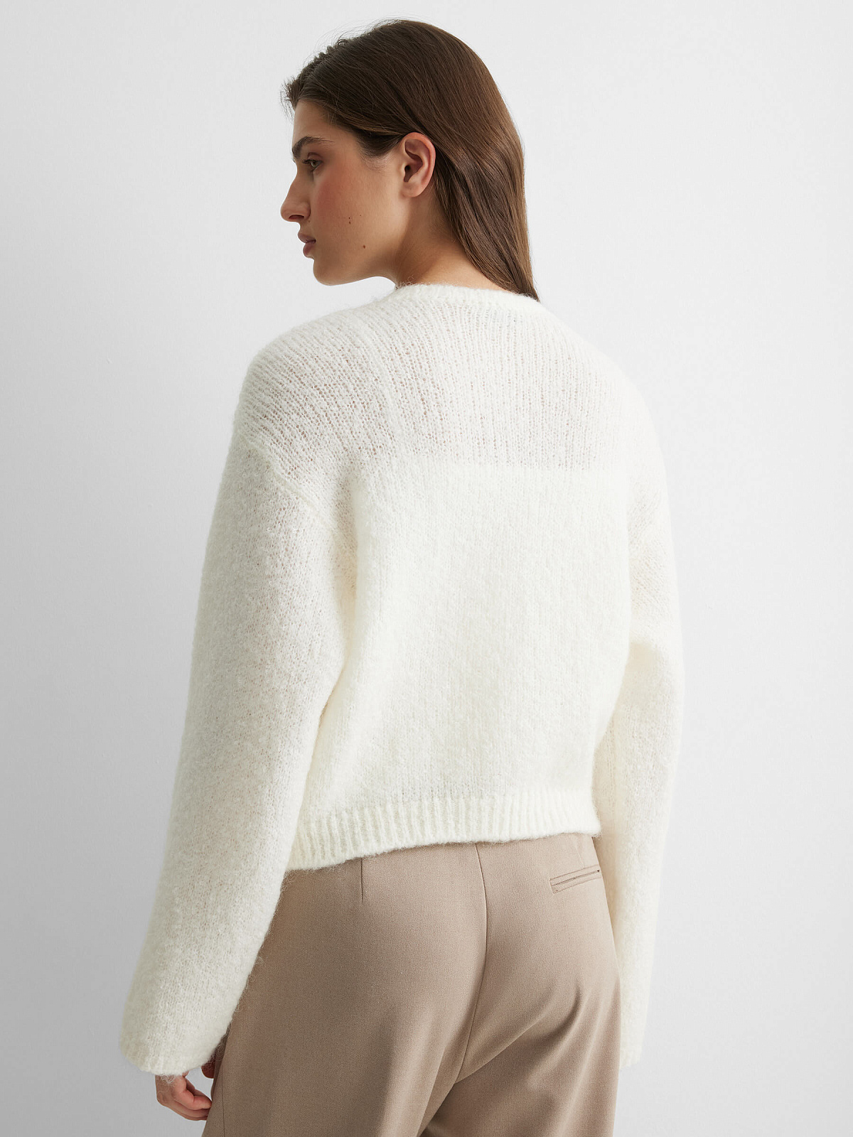 Кардиган на пуговицах из мохера, белый