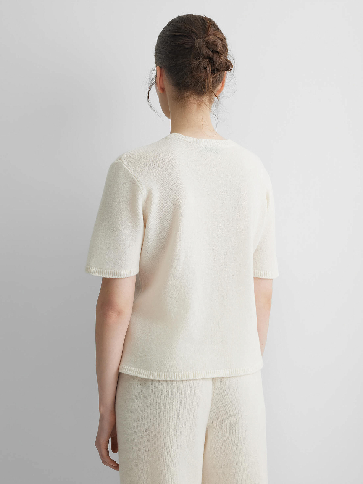 Джемпер с коротким рукавом из 100% мериноса, молочный