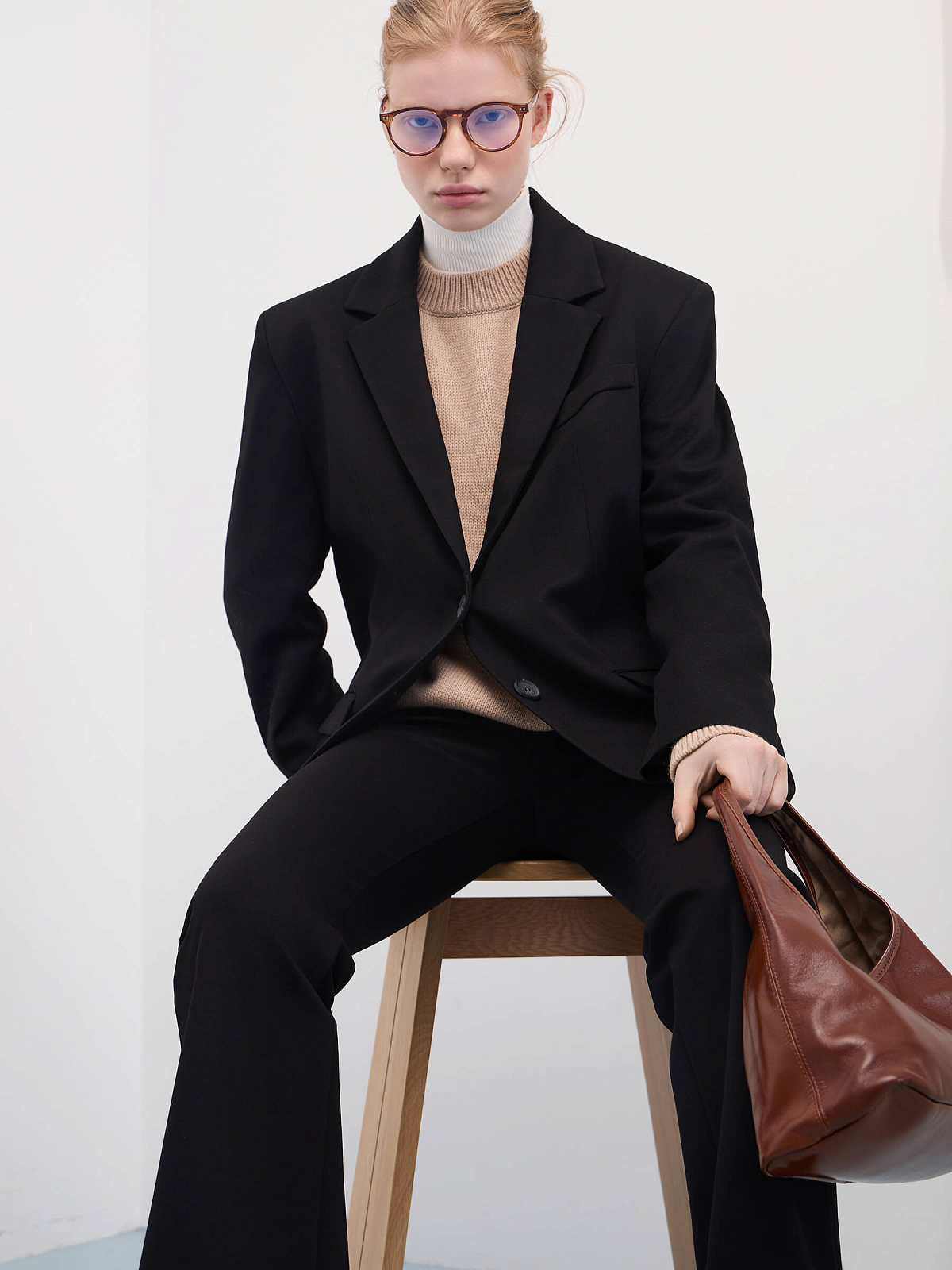 Жакет свободного кроя однобортный, черный