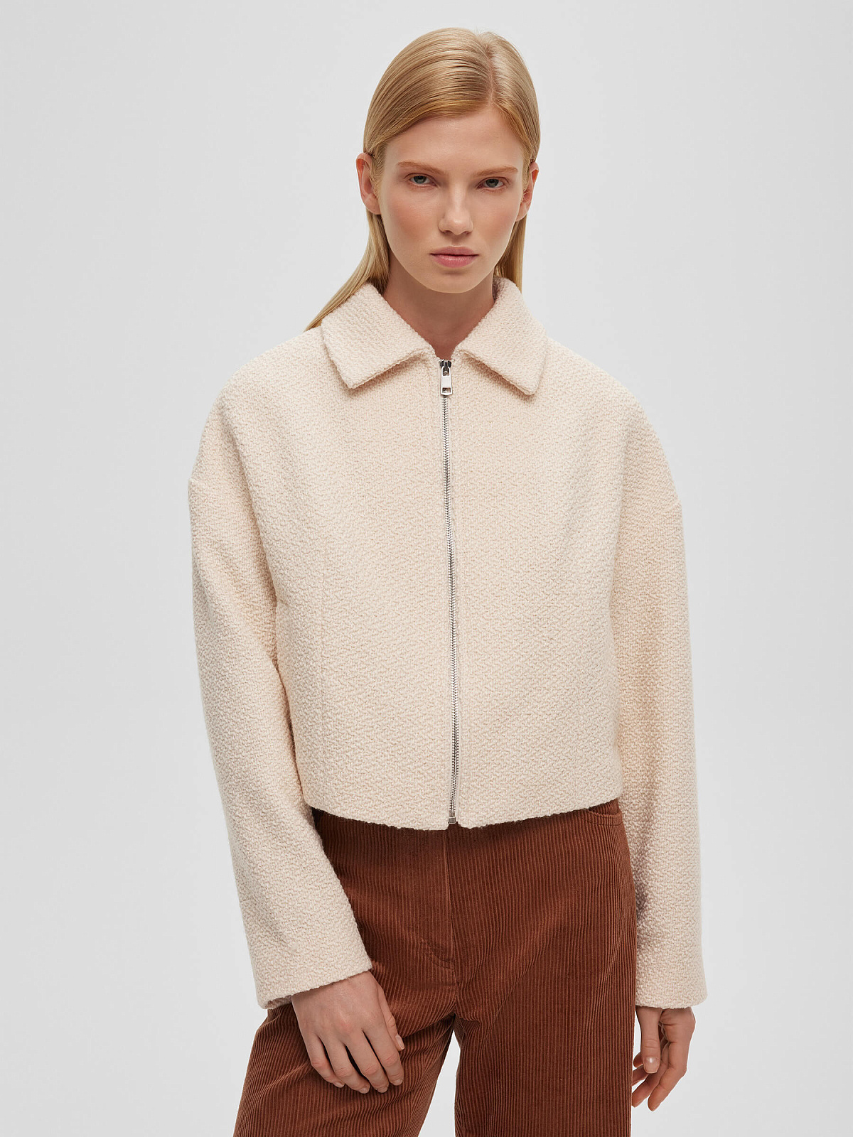 Жакет из шерсти букле 0208, молочный