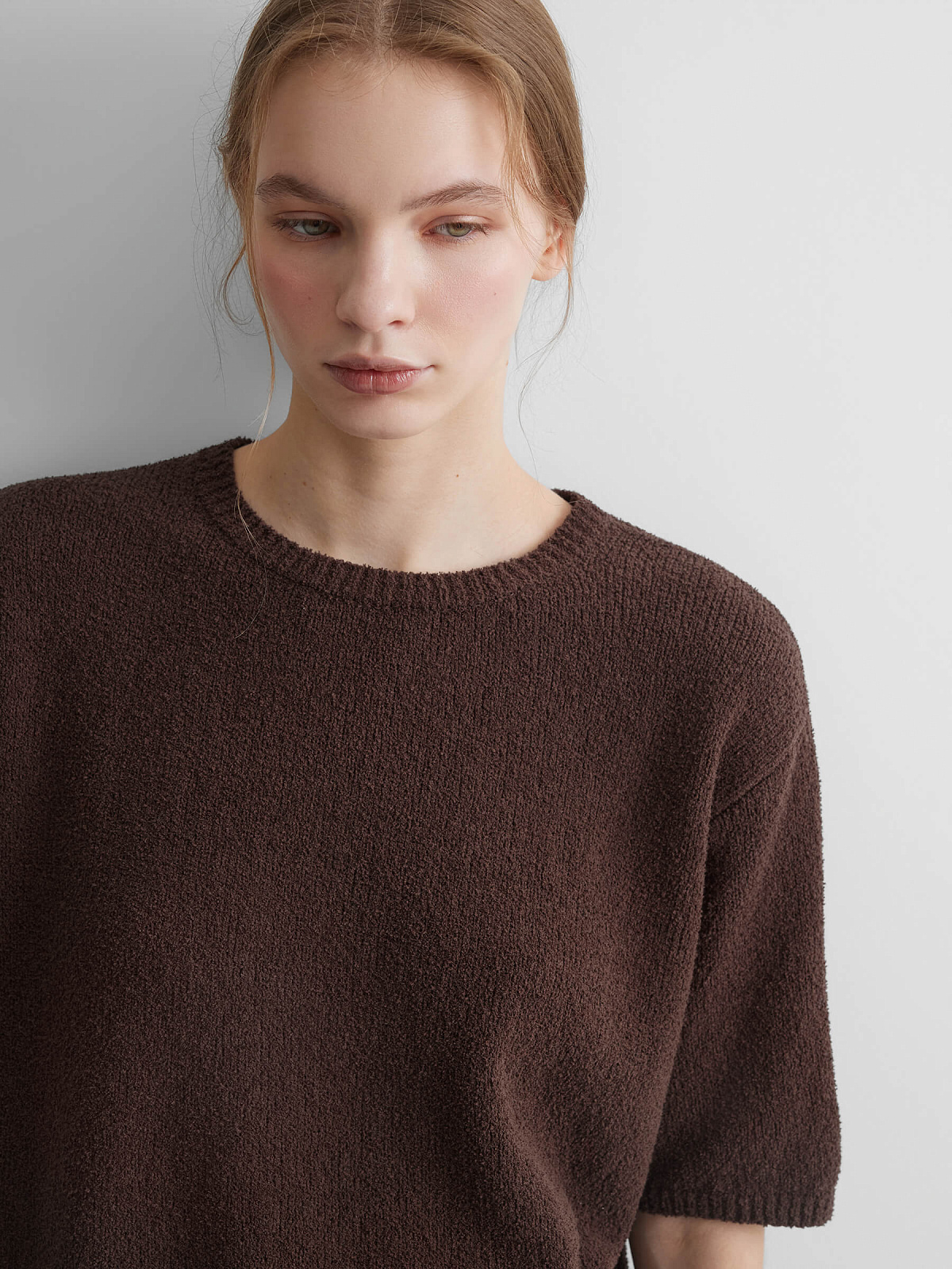 Джемпер с коротким рукавом из хлопка букле, коричневый