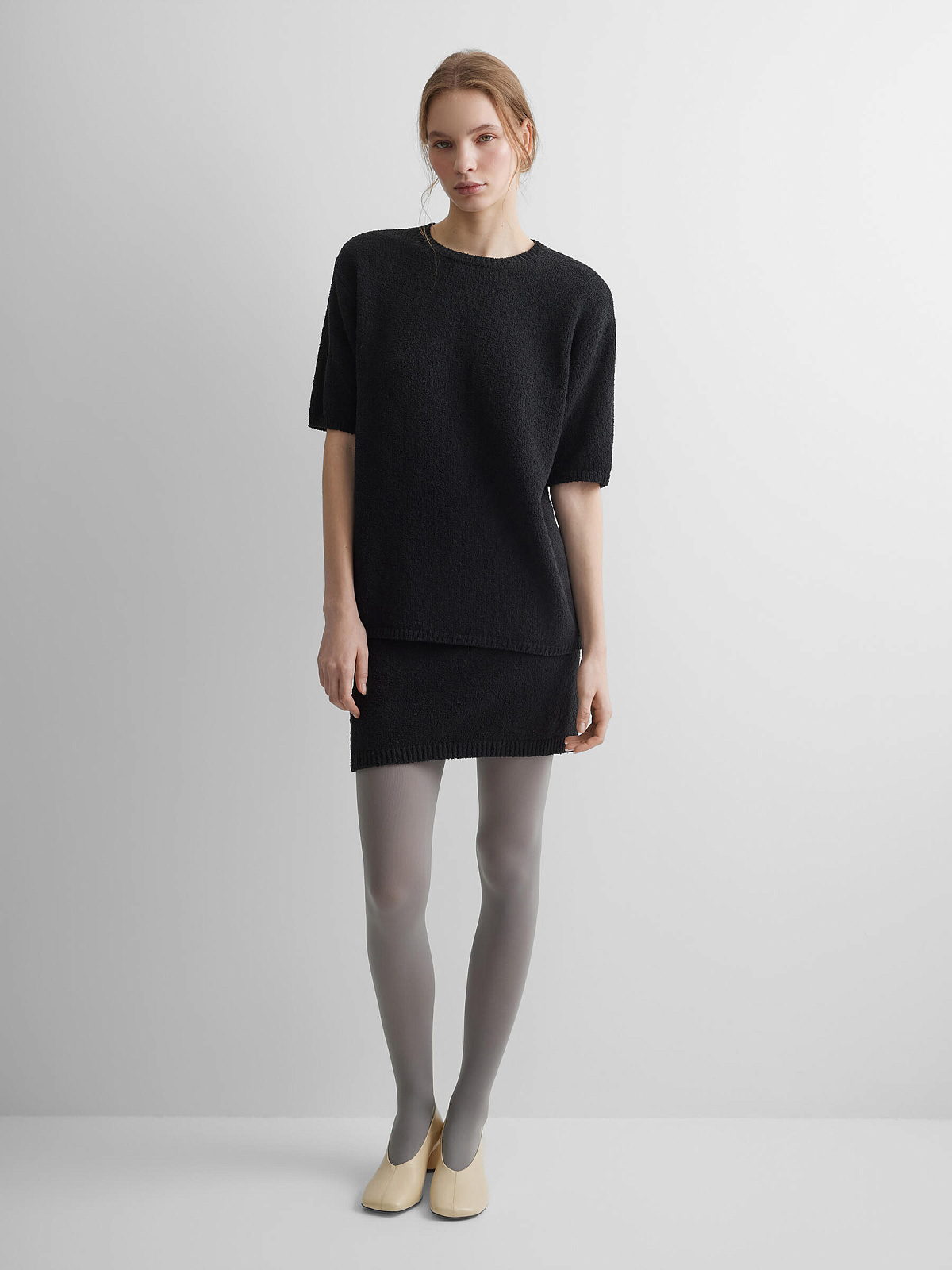 Джемпер с коротким рукавом из хлопка букле, черный