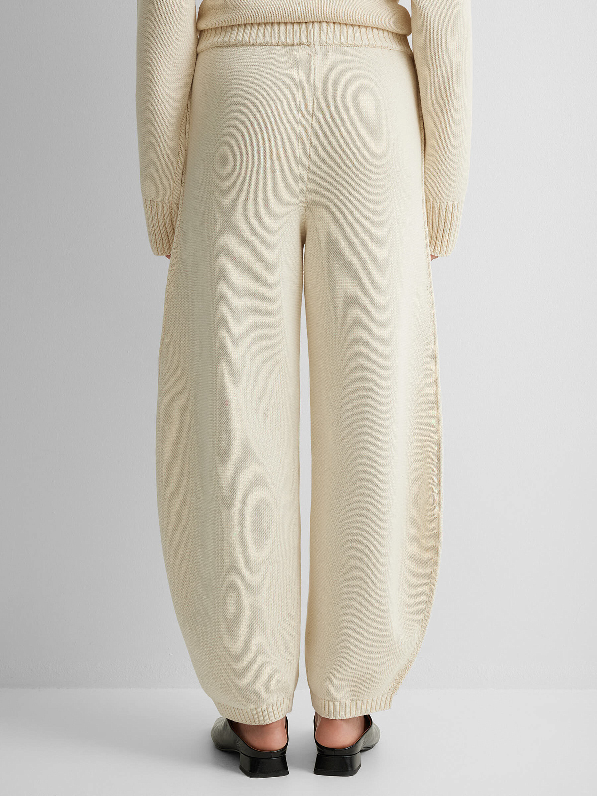 Брюки объемные из 100% хлопка, молочный