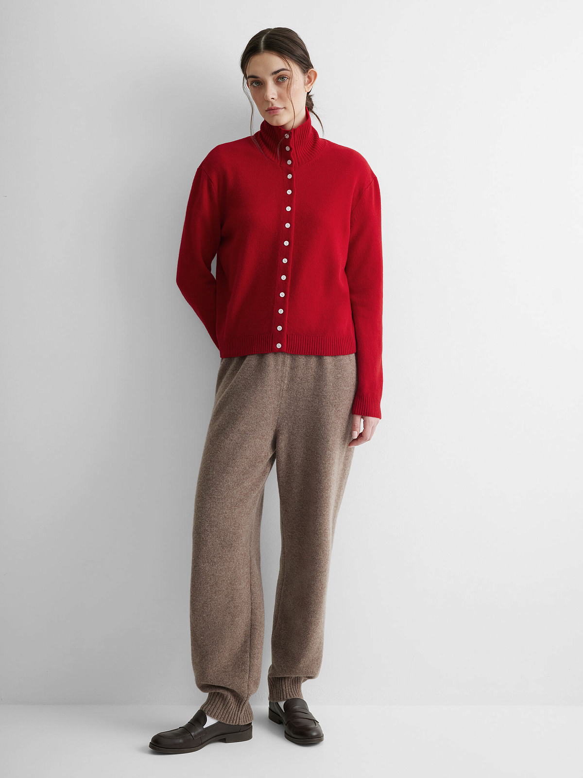 Кардиган с высоким воротником из 100% мериноса, красный