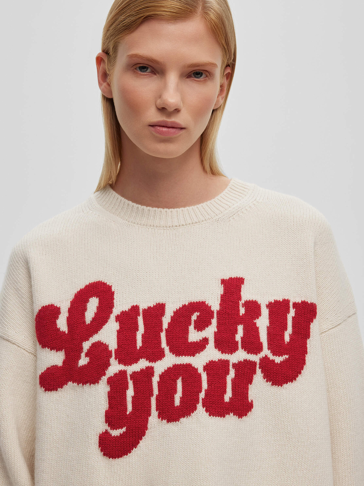 Джемпер с интарсией Lucky you, молочно-красный