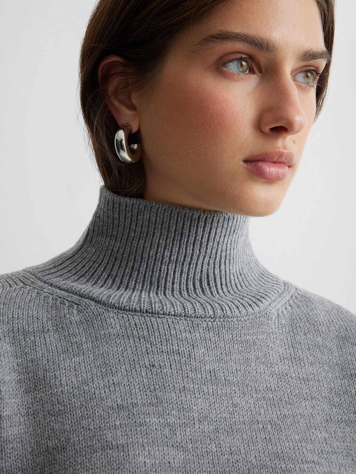 Свитер свободного кроя, серый