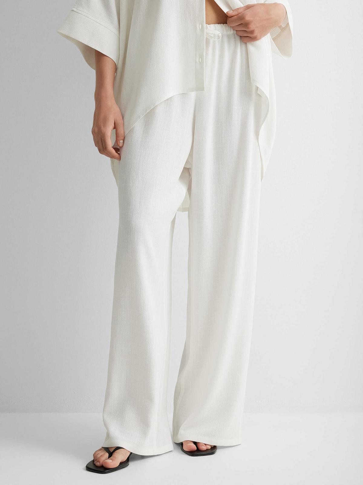 Костюм изо льна 0222, белый