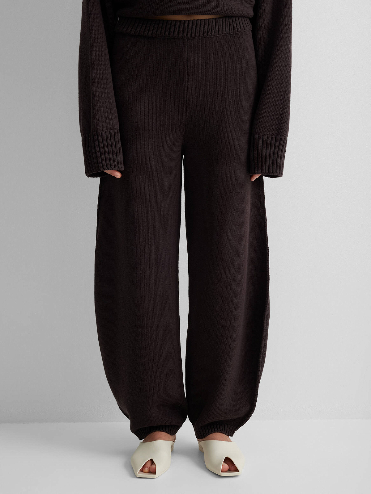 Брюки объемные из 100% хлопка, коричневый