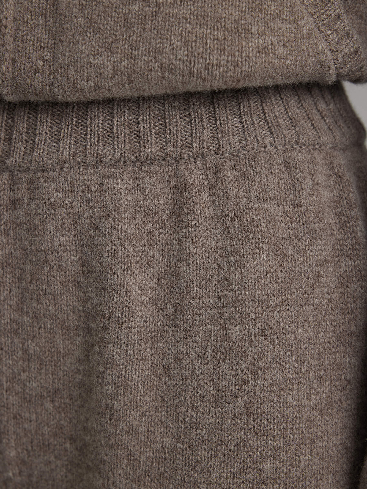 Брюки вязаные джоггеры из 100% мериноса, коричневый меланж